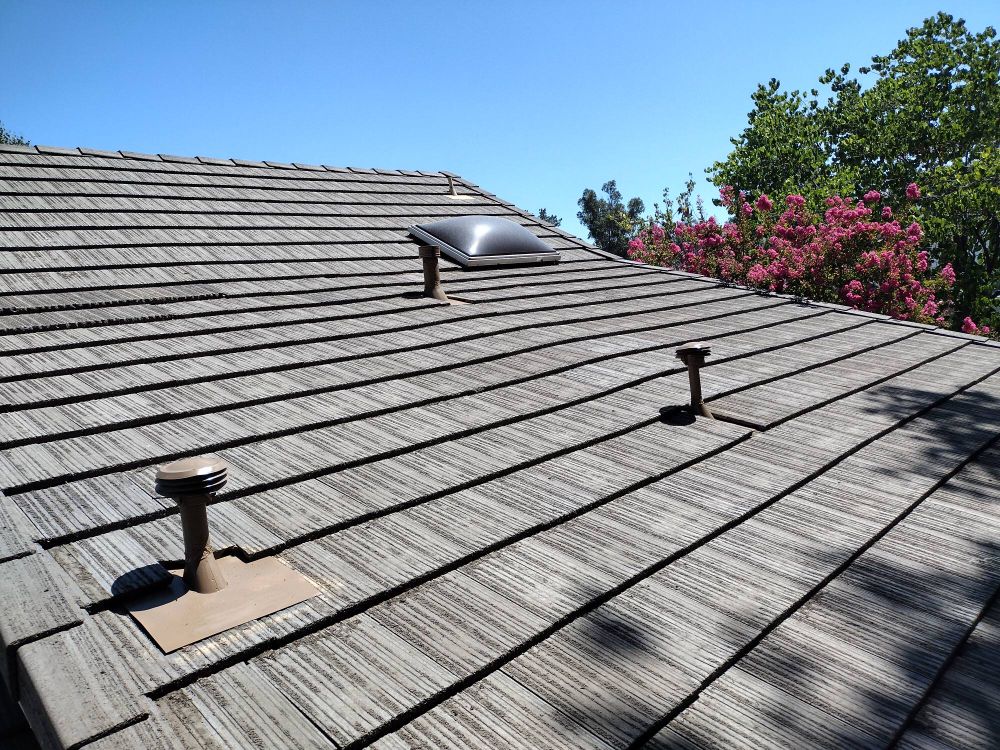 Slide of CRF Roofing & Construction