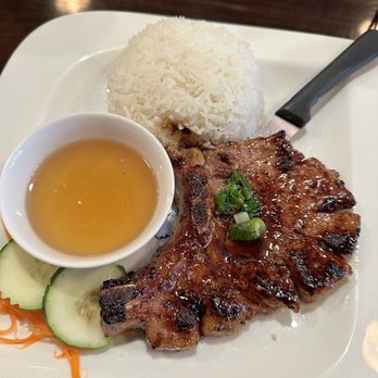 Pho Noodle House - Grilled pork chop - Vietnamese Near Me - DeLand, Florida Pho Noodle House - Grilled pork chop - Vietnamese Near Me - DeLand, Florida