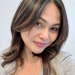 Cut and face framing balayage by Eyerim