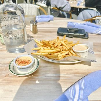 The Shed Restaurant - Plainview NY - Shed Fries GF - Breakfast & Brunch Near Me - Plainview, New York
