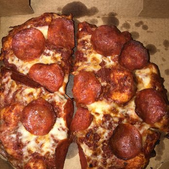 Round Table Clubhouse - Uneven slices - Pizza Near Me - Concord, California Round Table Clubhouse - Uneven slices - Pizza Near Me - Concord, California