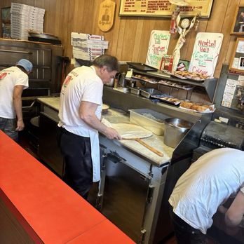 Luigi's Pizza - Pizza Near Me - Brooklyn, New York Luigi's Pizza - Pizza Near Me - Brooklyn, New York