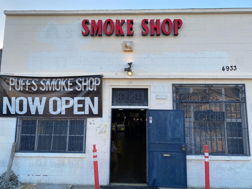 PUFFS SMOKE SHOP Updated September 2024 108 Photos & 28 Reviews 4933 Durfee Ave, Pico