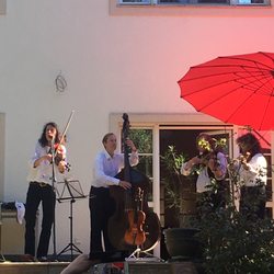 Kohlenkeller - Konzert der Nachbarschaft #Kohlenkeller am Mexikoplatz