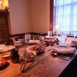Eagle Tavern - The table