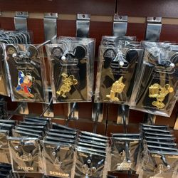 Mystical Gifts and Souvenirs - Lots of pins