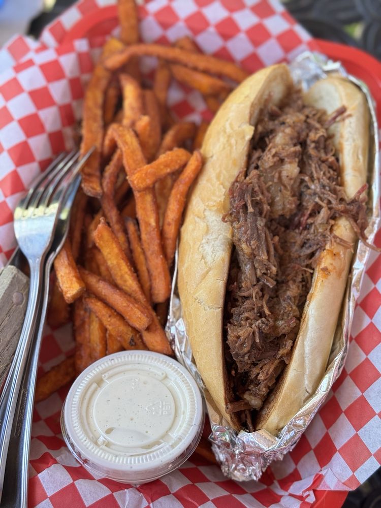 Whitewater Bar & Grill Logo