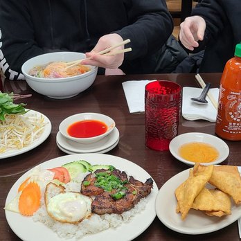 Vietnam House Restaurant