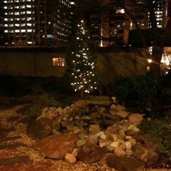 320 RiverBar - Lounges Near Me - Chicago, Illinois