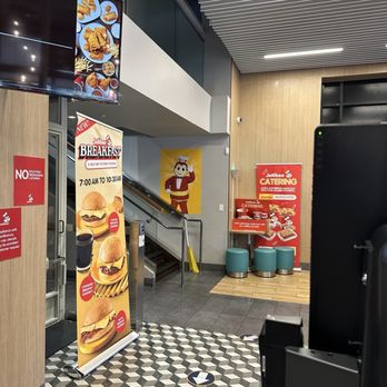 Jollibee - Area - Chicken Shop Near Me - Los Angeles, California Jollibee - Area - Chicken Shop Near Me - Los Angeles, California