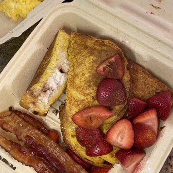 Maureen's Kitchen - Cannoli Stuffed French Toast - Breakfast & Brunch Near Me - Smithtown, New York Maureen's Kitchen - Cannoli Stuffed French Toast - Breakfast & Brunch Near Me - Smithtown, New York