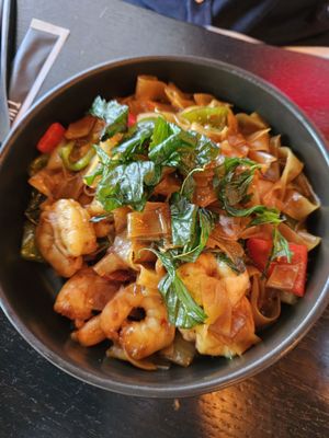 26 Thai Kitchen & Bar (Alpharetta) by null
