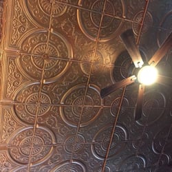 Sideways Classic Grill - Neat ceiling design