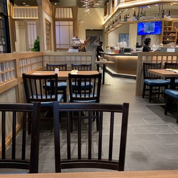 Zeng Sushi Delight - Sushi Bars Near Me - San Leandro, California Zeng Sushi Delight - Sushi Bars Near Me - San Leandro, California