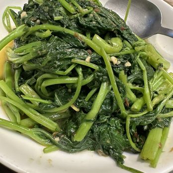 Yi Xin Cafe - Hong Kong Style Cafe Near Me - Honolulu, Hawaii Yi Xin Cafe - Hong Kong Style Cafe Near Me - Honolulu, Hawaii