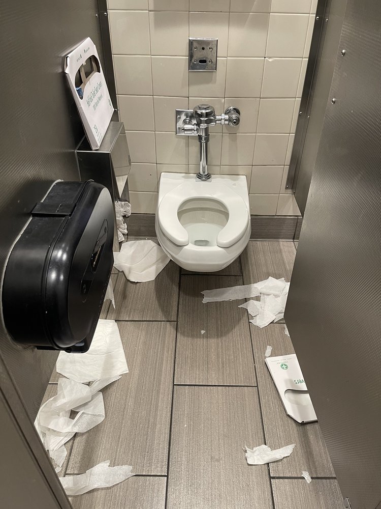 WALMART SUPERCENTER Updated August 2024 212 Photos & 241 Reviews