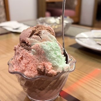 Jo Jo's Restaurant - Spumoni - American Near Me - Schaumburg, Illinois Jo Jo's Restaurant - Spumoni - American Near Me - Schaumburg, Illinois