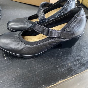 Everett’s Shoe Repair - My shoes, better fitted! - Shoe Repair Near Me - Claremont, California