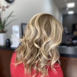 A Cut Above Hair & Body Studio