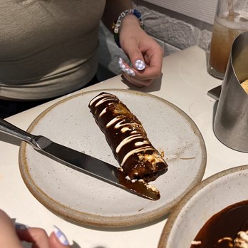 Casa Enrique - Enchiladas de Pollo con Mole de Piaxtla - Mexican Near Me - Long Island City, New York Casa Enrique - Enchiladas de Pollo con Mole de Piaxtla - Mexican Near Me - Long Island City, New York