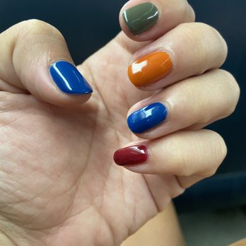 RayBella Nails - Nail Salons Near Me - Chicago, Illinois