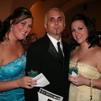 Hollywood Theatre - Hanging out with Art at the Oscars! - Cinema Near Me - Portland, Oregon