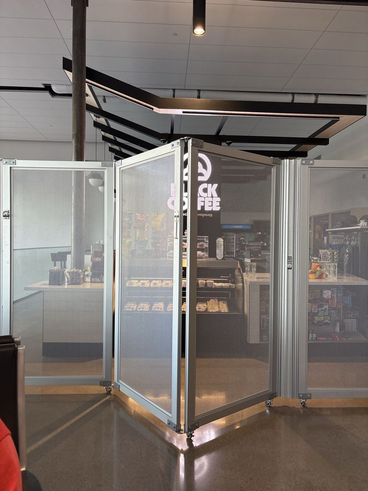 Airport Restaurant and Lounge Logo