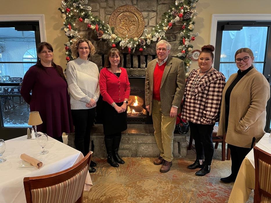 ZULLINGERDAVISTRINH Updated September 2024 74 N 2nd St