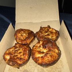 Little Caesar's Pizza - Burnt pizza puffs and not shown crazy sauce (thats missing)
