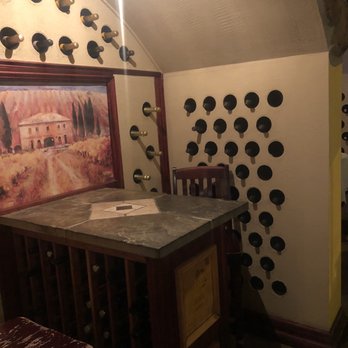 Annata Wine Bar - Cute intimate seating areas - Wine Bars Near Me - Hammonton, New Jersey Annata Wine Bar - Cute intimate seating areas - Wine Bars Near Me - Hammonton, New Jersey