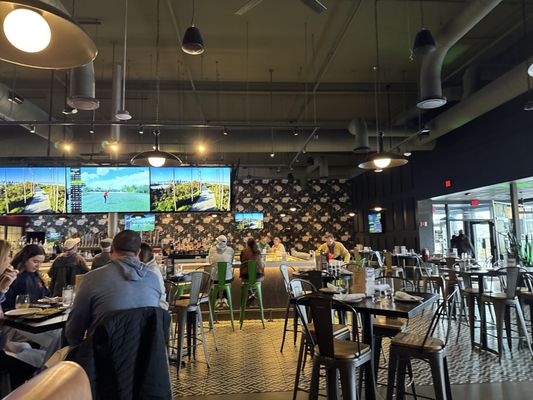 Plymouth G Pub by null