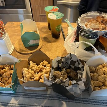 QTea - From left to right: T4, Boba X, Feng Cha, QTea
Top right: Teazen Tea - Bubble Tea Near Me - Dublin, California QTea - From left to right: T4, Boba X, Feng Cha, QTea
Top right: Teazen Tea - Bubble Tea Near Me - Dublin, California