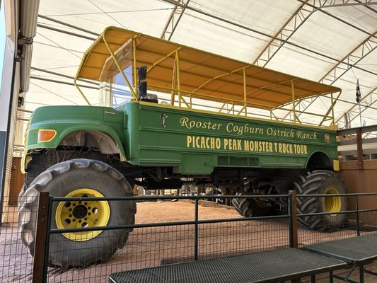 Rooster Cogburn Ostrich Ranch by null