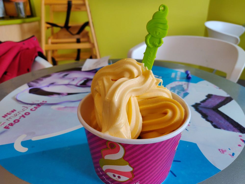 MENCHIE’S FROZEN YOGURT CLOSED 36 Photos & 77 Reviews 1939 12th