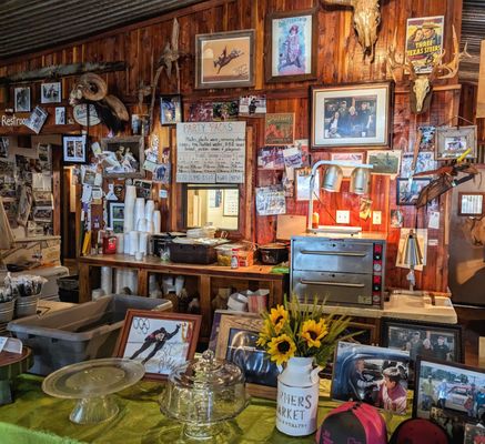 Hill Country BBQ by null