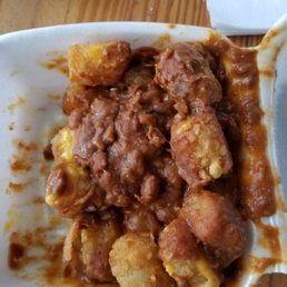 Thursday October 15, 2020 1 order of dry and flavorful chili cheese tator tots Thursday October 15, 2020 1 order of dry and flavorful chili cheese tator tots
