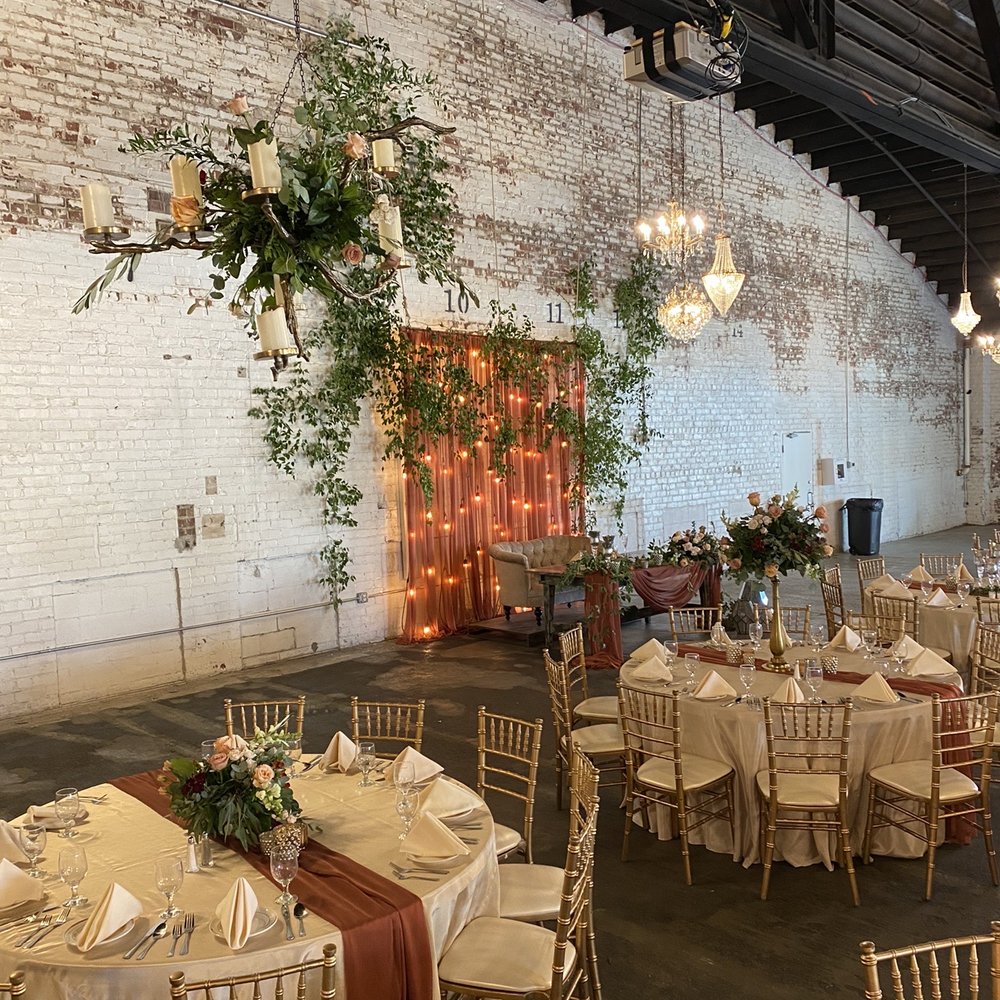 Venue Chisca - Ballroom - Venues & Event Spaces Near Me - Peoria, Illinois