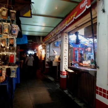 Taquería El Herradero - Entrada abierta en ambas calles - Mexican Near Me - México, D.F., DIF Taquería El Herradero - Entrada abierta en ambas calles - Mexican Near Me - México, D.F., DIF