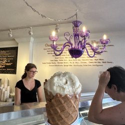 Scoops Ice Cream - Vegan golden Oreo