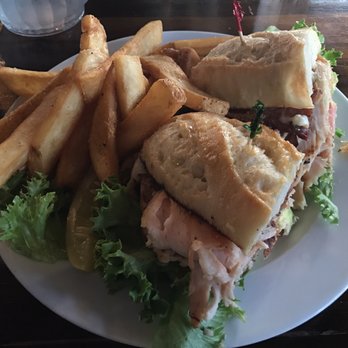Murphy's Pub - Turkey BLTA and fries - Irish Near Me - Seattle, Washington