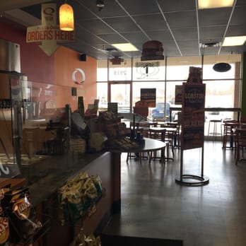 Quiznos - the inside of a fast food restaurant - Sandwiches Near Me - Rochester Hills, Michigan Quiznos - the inside of a fast food restaurant - Sandwiches Near Me - Rochester Hills, Michigan