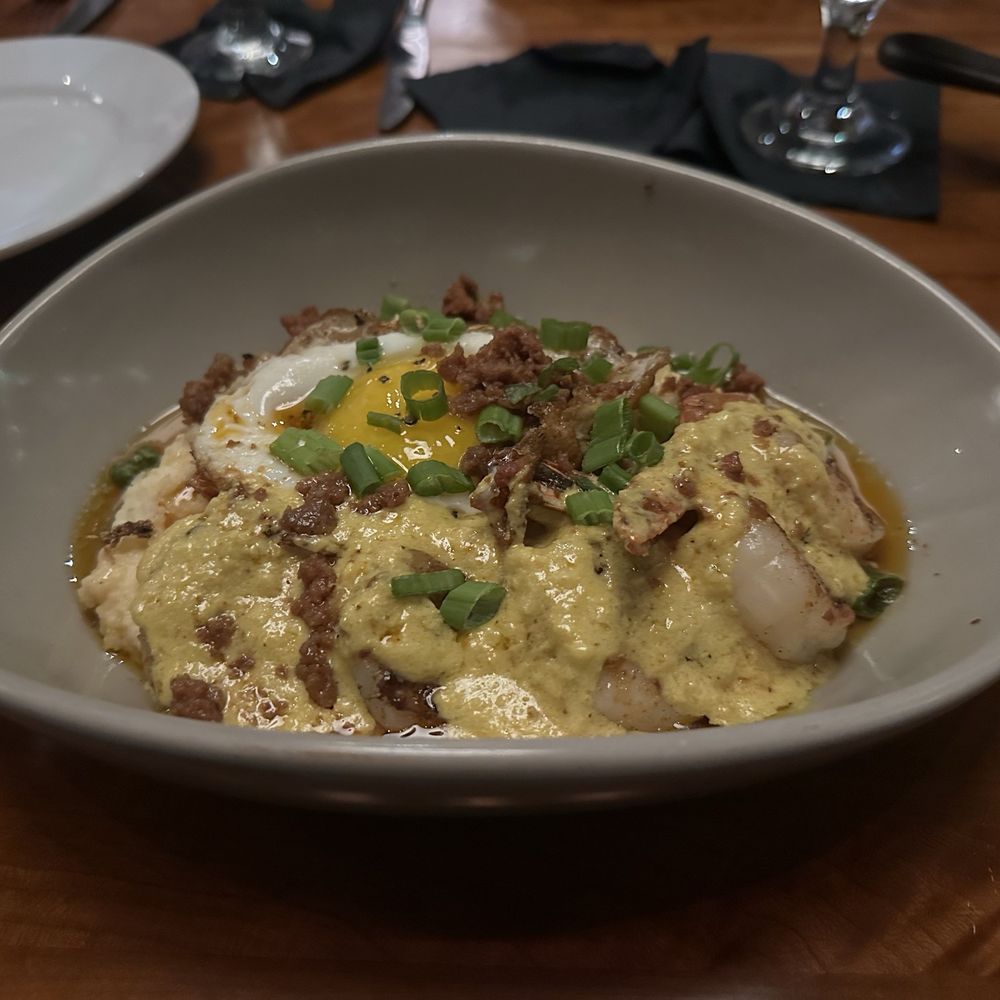 Roaring Fork - Shrimp and Grits - New American Near Me - Austin, Texas
