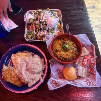 Jethro's BBQ 'N Bacon Bacon - Waffle Nachos  Breakfast Chili Biscuits & Gravy - Barbeque Near Me - West Des Moines, Iowa