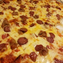 Park Plaza Pizza - Delicious pizza