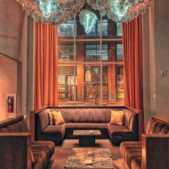 21c Museum Hotel Durham - Lobby - Hotels Near Me - Durham, North Carolina 21c Museum Hotel Durham - Lobby - Hotels Near Me - Durham, North Carolina