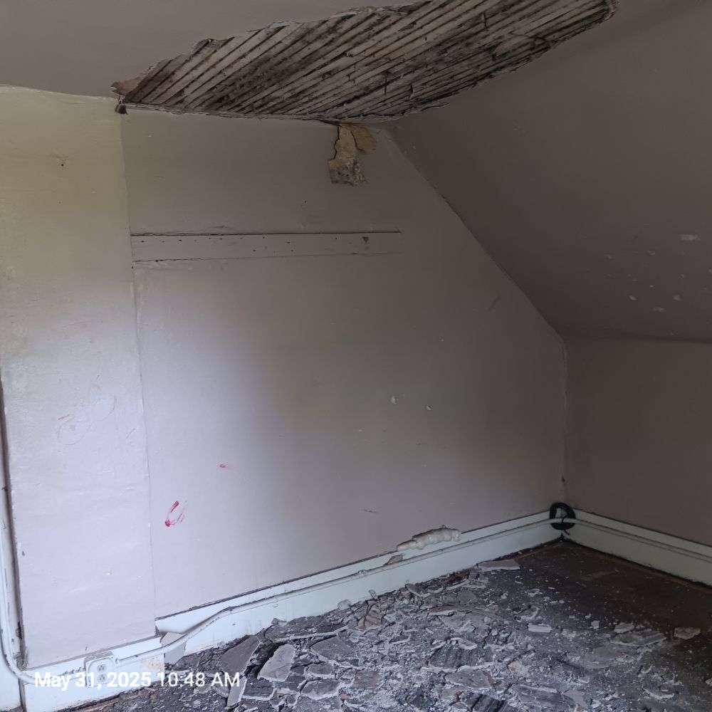 Slide of Reneau's Remodeling