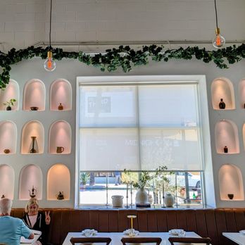 Ammatoli - Classy. - Mediterranean Near Me - Long Beach, California