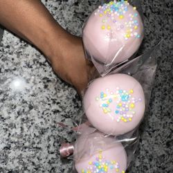 Paige's Pantry - Cake pops (literally perfect)