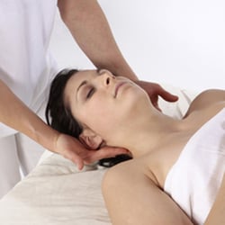 Jagatji - Massagen & Yoga in Berlin