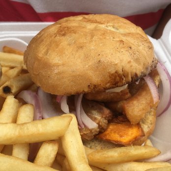 Peru Power - Chicharron Sandwich - Food Trucks Near Me Peru Power - Chicharron Sandwich - Food Trucks Near Me